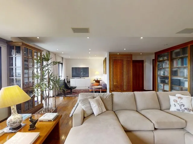 Imagem 5: Apartamento para Venda em Higienópolis com 4 Quartos, Sendo 4 Suítes, 275M²