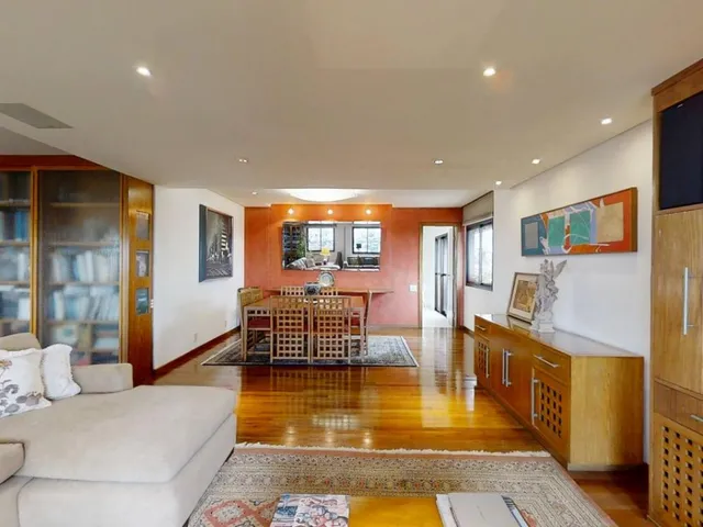 Imagem 14: Apartamento para Venda em Higienópolis com 4 Quartos, Sendo 4 Suítes, 275M²