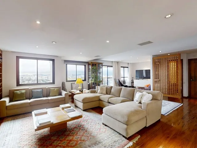 Imagem 13: Apartamento para Venda em Higienópolis com 4 Quartos, Sendo 4 Suítes, 275M²