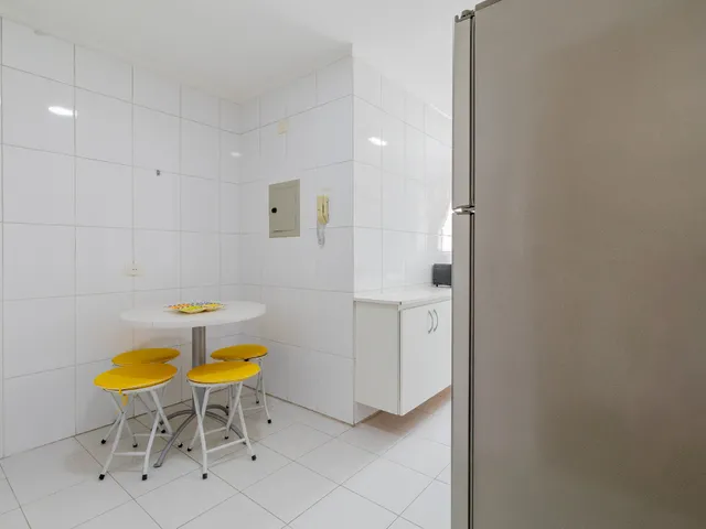 Imagem 7: Apartamento para Venda e Locação em Indianópolis com 3 Quartos, Sendo 1 Suíte, 93M²