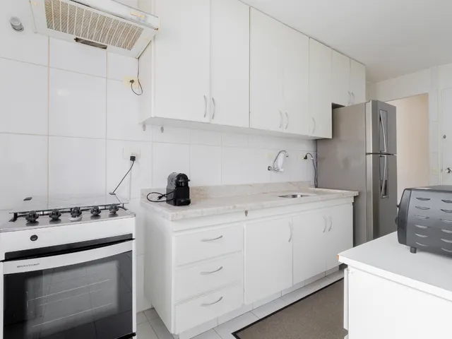 Imagem 6: Apartamento para Venda e Locação em Indianópolis com 3 Quartos, Sendo 1 Suíte, 93M²