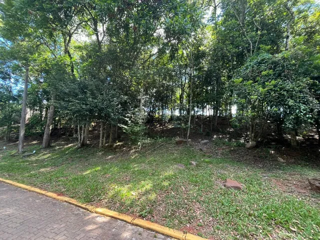 Imagem: O terreno possui 657m² de Área e está localizado em