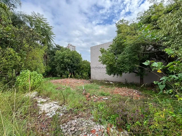 Imagem: O terreno possui 722m² de Área e está localizado em