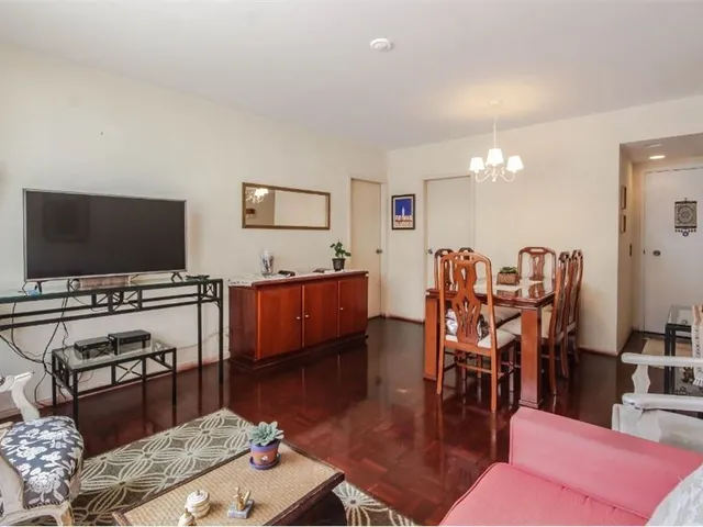 Imagem: O apartamento possui 3 Dormitórios, 1 Suíte, 2 Banheiros,