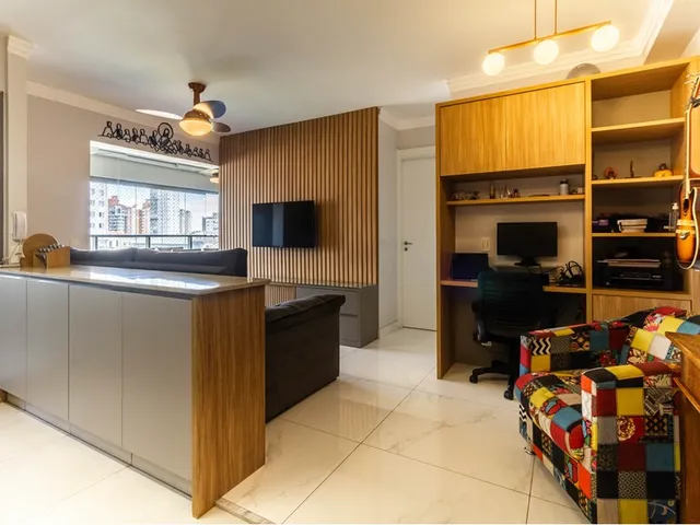Imagem: O apartamento possui 3 Dormitórios, 1 Suíte, 3 Banheiros,