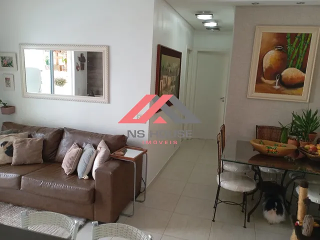 Imagem: O apartamento possui 2 Dormitórios, 1 Suíte, 1 Banheiro,