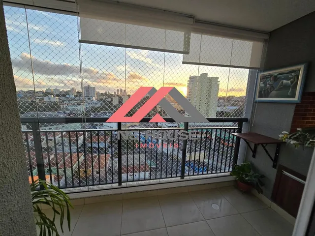 Imagem: O apartamento possui 2 Dormitórios, 1 Suíte, 2 Banheiros,
