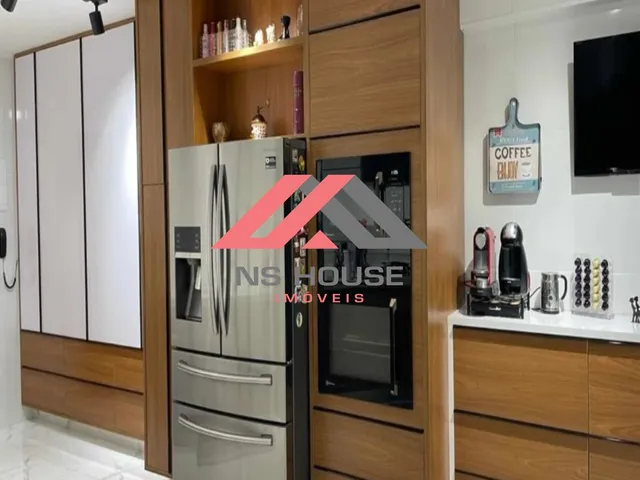 Imagem: O apartamento possui 3 Dormitórios, 3 Suítes, 4