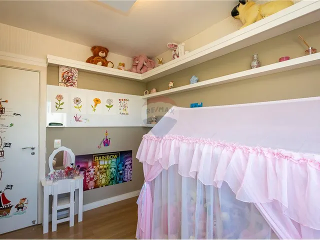 Imagem 4: Apartamento À Venda no Bairro Água Verde com 3 Quartos