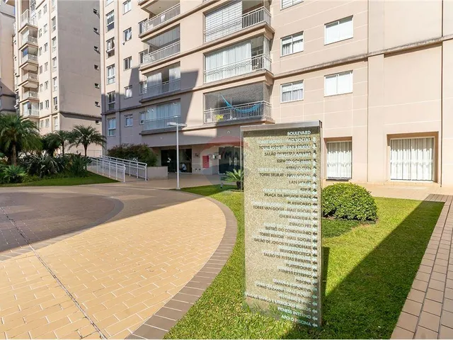 Imagem 16: Apartamento À Venda no Bairro Água Verde com 3 Quartos