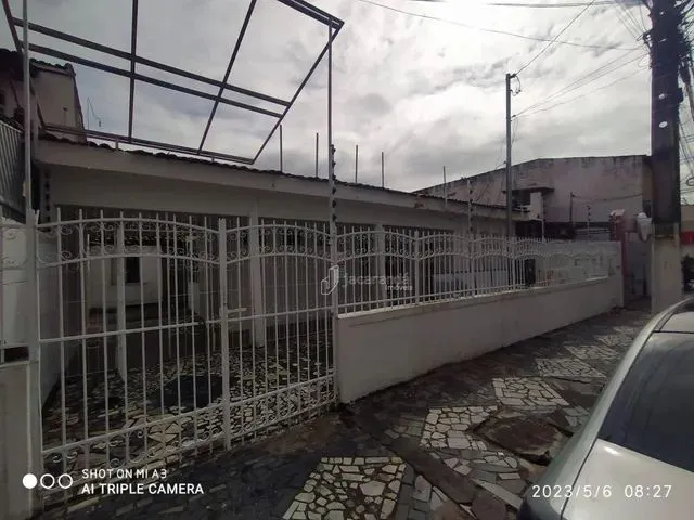 Imagem: Casa com 3 Dormitórios para Alugar, 120