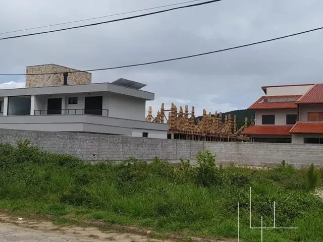 Imagem: Terreno À Venda na Barra da Lagoa
