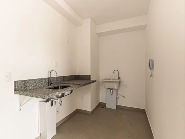 Imagem 2: Apartamento para Venda em Moema com 2 Quartos, 40M²
