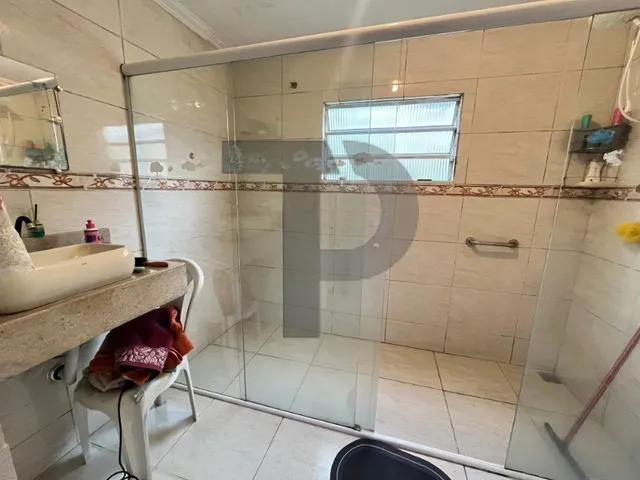 Imagem 6: Casa na Morada da Colina com 4 Quartos, em Terreno de 735M²! Quintal Enorme