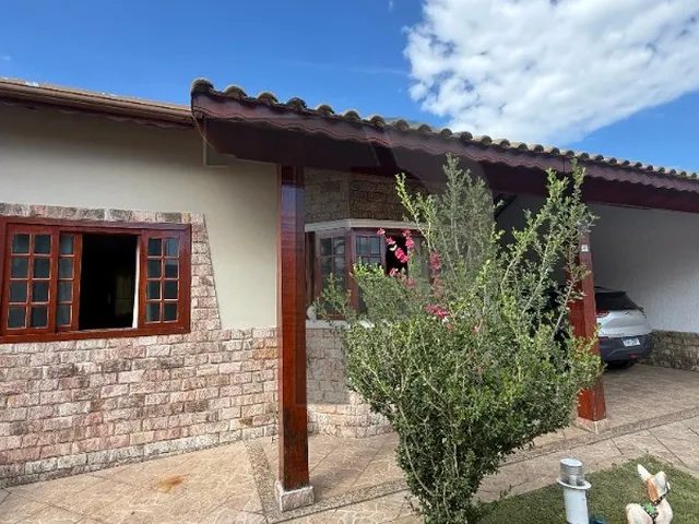 Imagem 6: Casa na Morada da Colina em Resende com 3 Quartos Sendo 1 Suíte, Piscina com Cascata e Área Gourmet. Oportunidade!