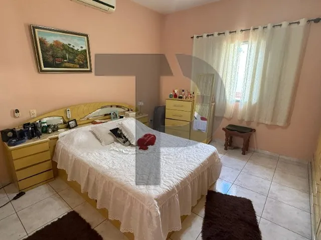 Imagem 12: Casa na Morada da Colina em Resende com 3 Quartos Sendo 1 Suíte, Piscina com Cascata e Área Gourmet. Oportunidade!