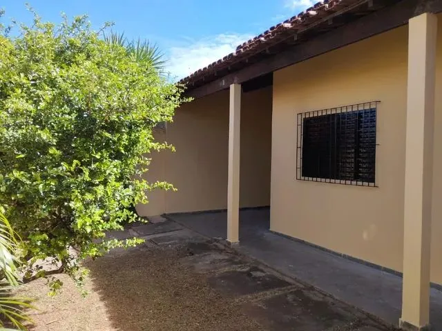Imagem: Casa para Aluguel com 120 M2, 03 Quartos