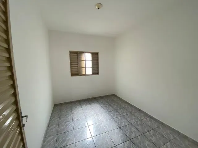 Imagem 7: Casa de Colônia para Aluguel com 60 M2 com 02 Quartos no Bairro Daniel Fonseca