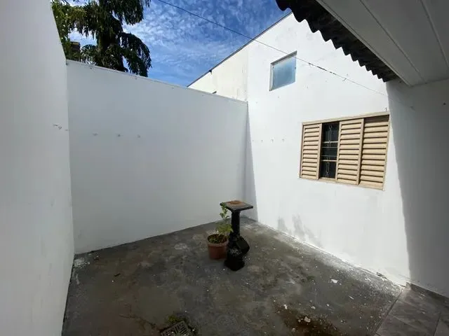 Imagem 10: Casa de Colônia para Aluguel com 60 M2 com 02 Quartos no Bairro Daniel Fonseca