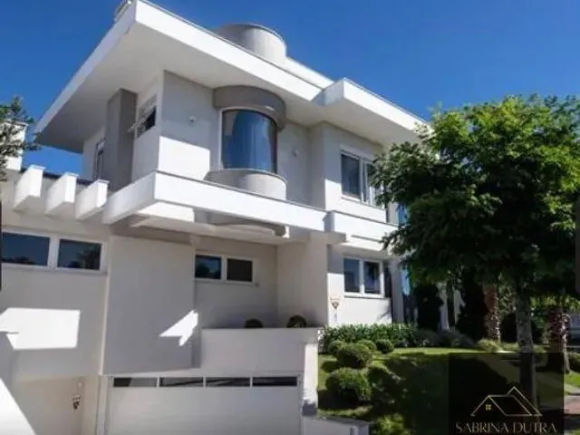 Imagem: Casa com 4 Dormitórios À Venda, 470 M²
