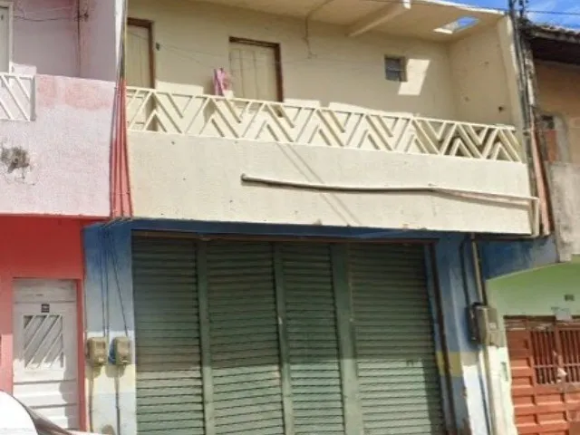 Imagem: A sala comercial possui 1 Banheiro, 100m² de Área e está