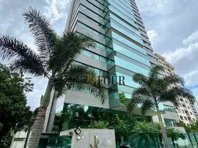 Imagem: Apartamento com 4 Dormitórios, 247 M²