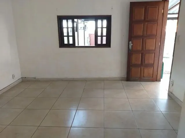 Imagem: Alugo Casa Atalaia Rua Principal
