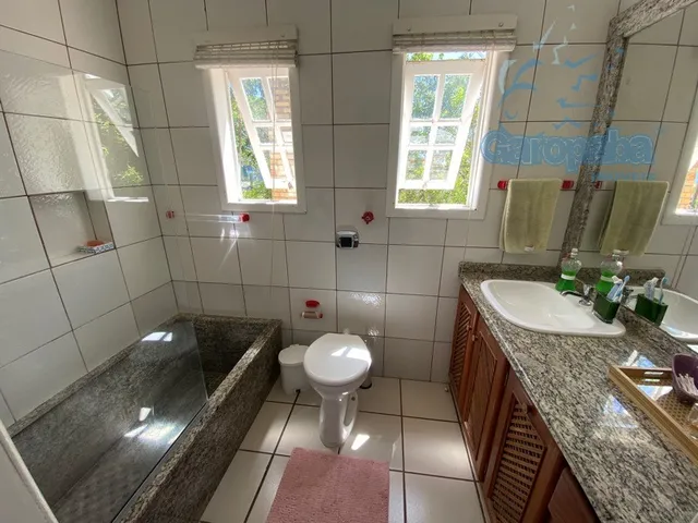 Imagem 16: Imóvel no Village Garopaba: Casa com 4 Quartos, 1 Suíte, 2 Salas e 5 Vagas de Garagem, a 2Km da Praia Central
