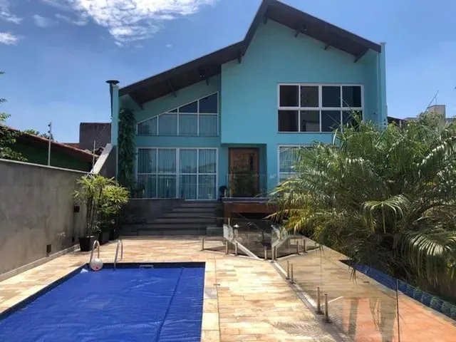 Imagem: Lindo Sobrado Mobiliado com 3 Suítes, Piscina