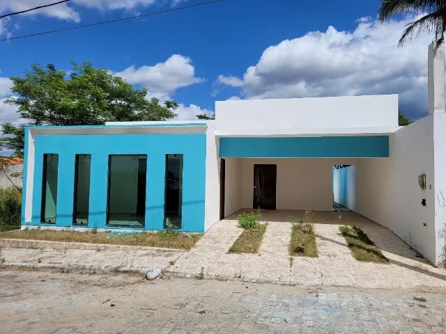 Imagem: A casa em condomínio possui 3 Dormitórios, 3 Banheiros, 2