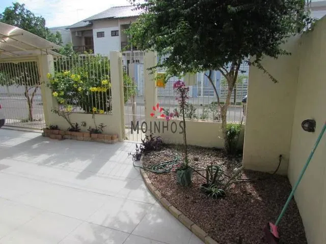 Imagem 2: Casa com 3 Dormitórios no Bairro Montserrat com 110 M² - Montserrat - Canoas/Rs Ref