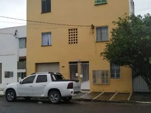 Imagem: Alugo 2/4