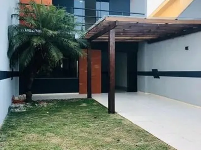 Imagem: Lindo Sobrado com Ótima Localização no