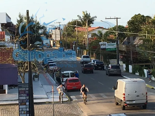 Imagem 15: Apartamento de Frente Rua Principal Próx. Praia
