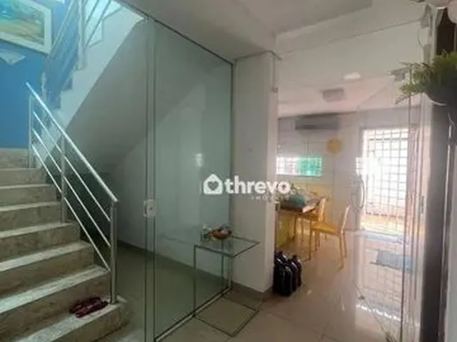 Imagem: Casa com 4 Dormitórios À Venda, 268 M²