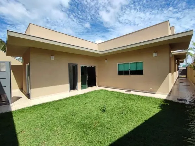 Imagem 1: Casa em Condomínio Fechado, 3 Suítes