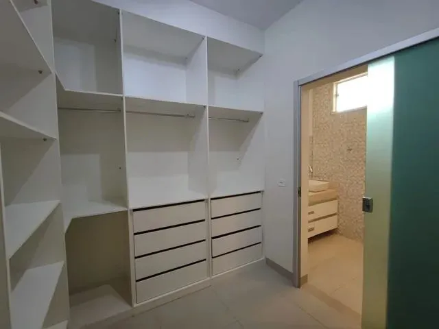 Imagem 12: Casa em Condomínio Fechado, 3 Suítes