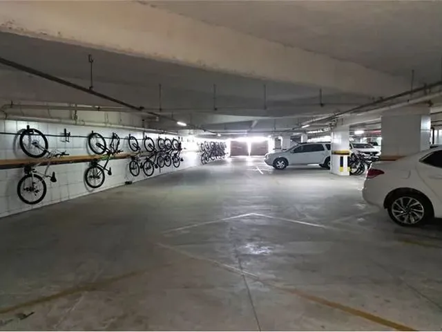 Imagem: Vendo Lindo Apartamento em Casa Caiada