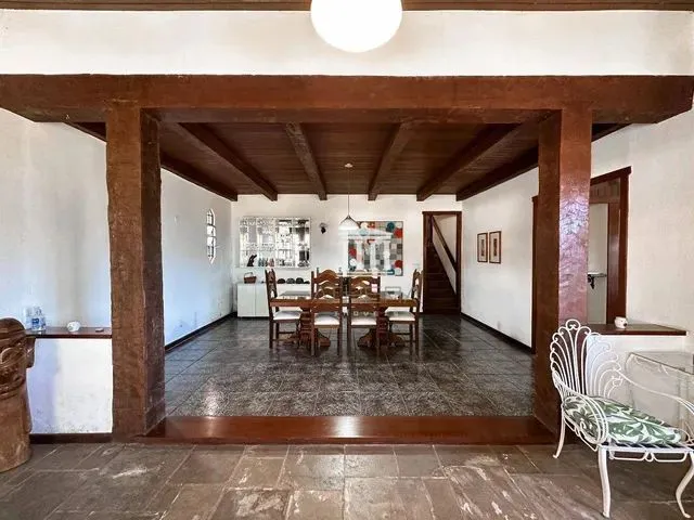 Imagem 3: Casa com 5 Dormitórios À Venda, 300 M² por R$ 770.000,00 - Iucas - Teresópolis/Rj