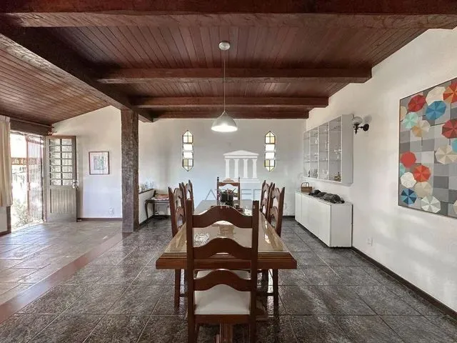 Imagem 6: Casa com 5 Dormitórios À Venda, 300 M² por R$ 770.000,00 - Iucas - Teresópolis/Rj