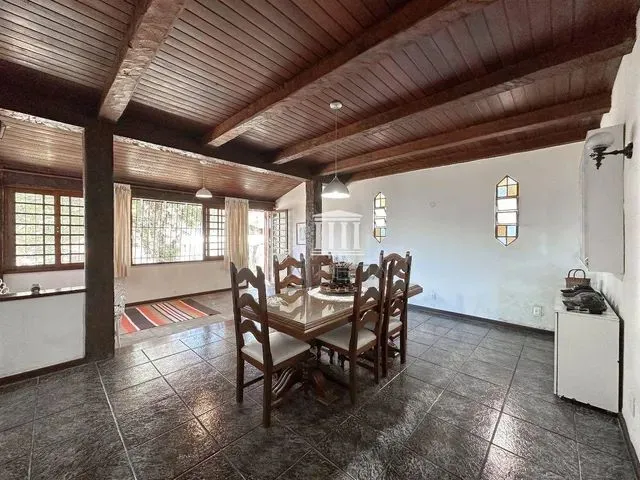 Imagem 7: Casa com 5 Dormitórios À Venda, 300 M² por R$ 770.000,00 - Iucas - Teresópolis/Rj
