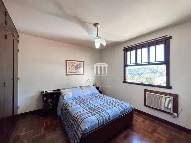 Imagem 8: Casa com 5 Dormitórios À Venda, 300 M² por R$ 770.000,00 - Iucas - Teresópolis/Rj