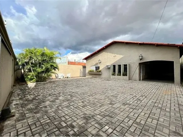 Imagem 2: Residência a Venda no Centro de Araguaína