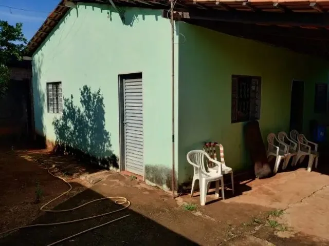 Imagem: Casa Sozinha no Lote, R$100.000,00 em Trindade-Goiás
