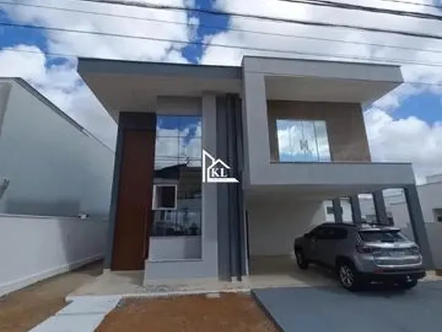 Imagem: A casa possui 4 Dormitórios, 4 Suítes, 4 Banheiros, 4