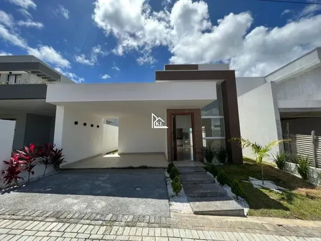 Imagem: A casa possui 3 Dormitórios, 3 Suítes, 4 Banheiros, 2
