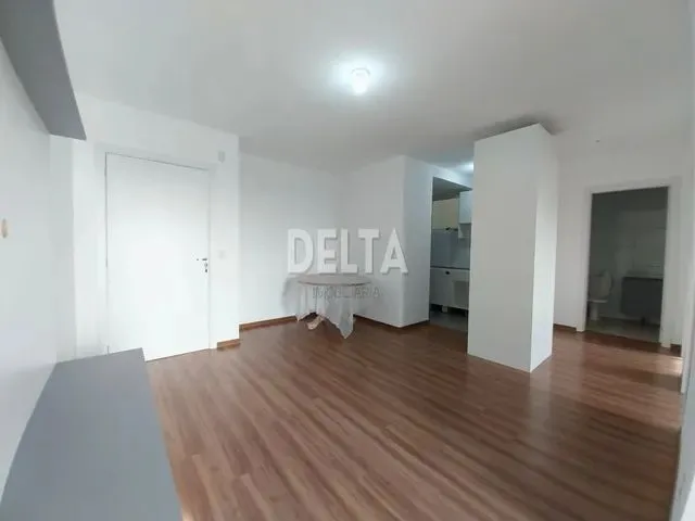 Imagem 2: Apartamento Semimobiliado com 02 Dormitórios e Vaga Coberta Ref: 96