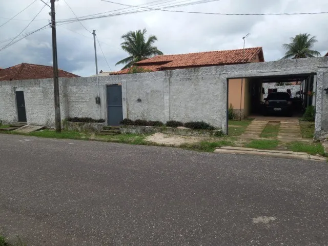 Imagem: Grande Imóvel em Salinas com Outra Casa