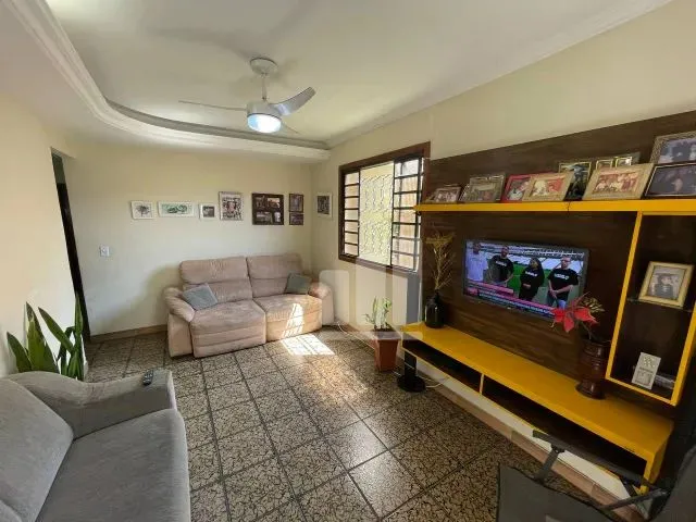 Imagem 2: Casa Duplex 3 Quartos com Suíte em Barcelona, Serra-Es