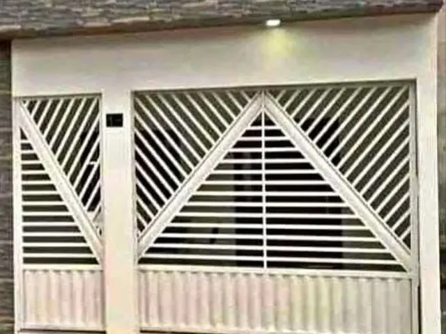 Imagem 2: Casa no Núcleo Bandeirante (Parcelo